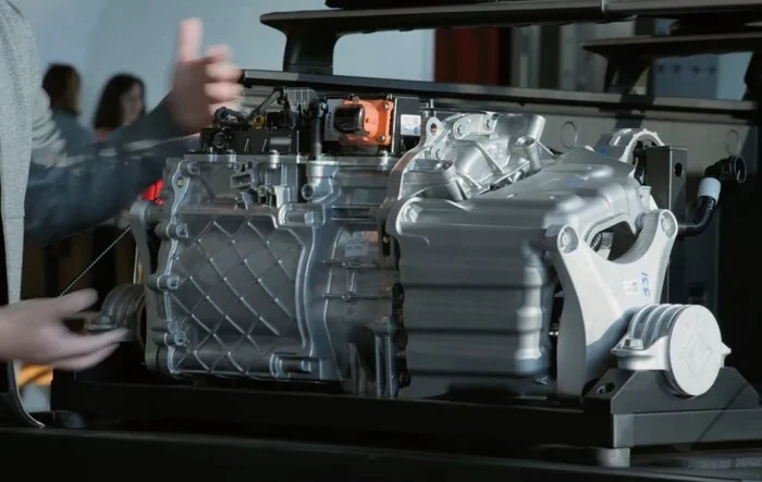 Rivian R1T Performance Dual Motor AWD, Time to Launch. 0-60 in 3.5 seconds, 307-400 miles range