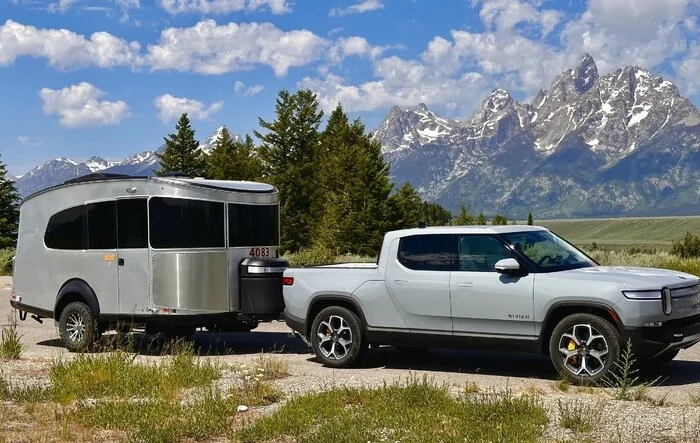 Trip Report: 1900+ mile trip towing our Airstream Basecamp 20x with R1T