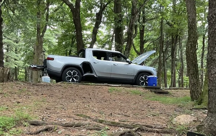 Blue Ridge Parkway camping, nice RAN chargers; downhill with a tailwind