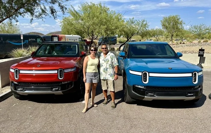 2nd Rivian Delivery! Proud R1T and R1S Owner (but one delivery issue)