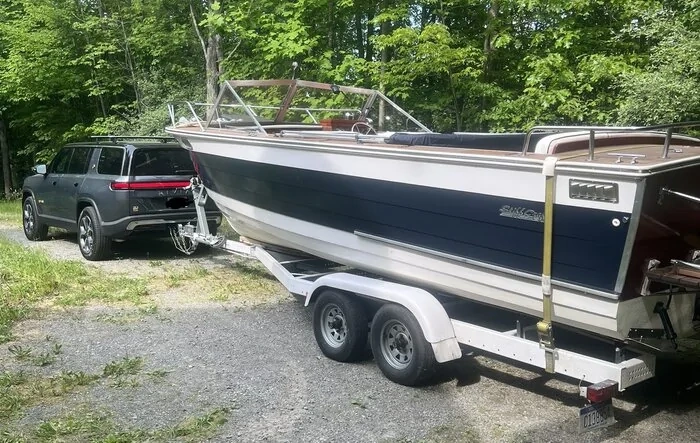 Towing boats with Rivian R1T & R1S -- add your experience / results