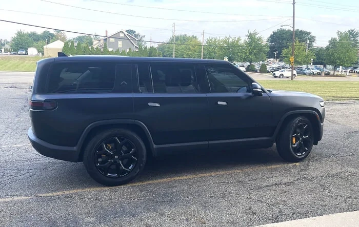 Blacked Out Stealth Wrapped Entire R1S
