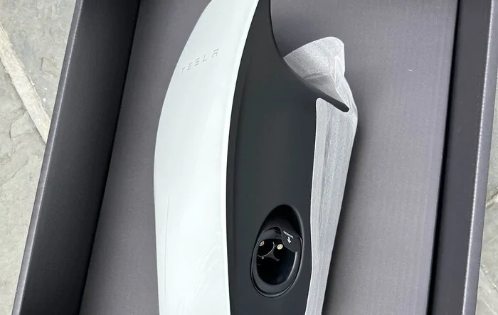 Tesla Universal Wall Connector home charger - it's here!