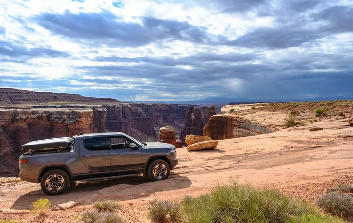 Canyonlands White Rim Road Trip with R1T -- 2600 miles / 5 days off grid