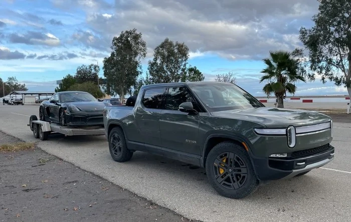 2022 Rivian R1T Yearlong Review Verdict: The End of Something Remarkable [Motortrend]