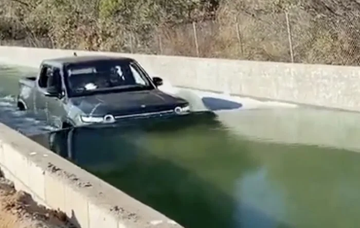 R1T demonstrates water fording in 40+ inches of water!