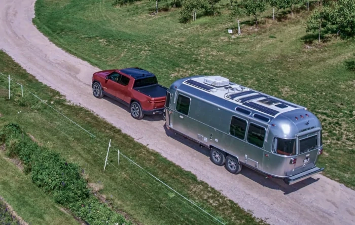 Airstream Trade Wind Trailer brochure features R1T