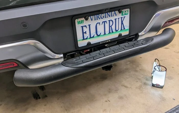 Go Rhino Universal Hitch Step for 2" Receivers (accessory) installed review & photos