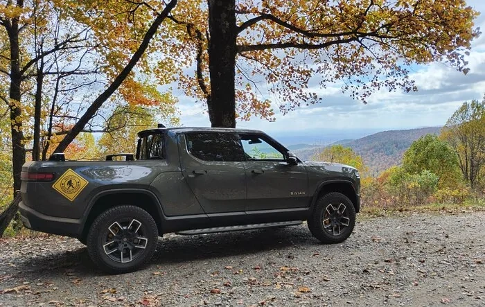 2400 mile trip: Northern Illinois to Skyline Drive (Shenandoah Forest) to Blue Ridge Parkway to Frog Loop of Georgia Traverse to Nashville and Home