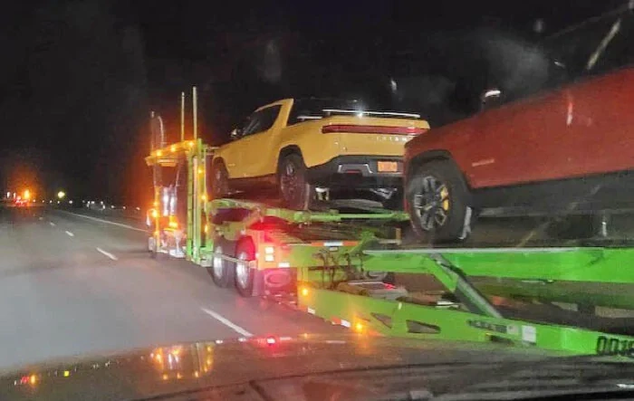 Truckload of R1T spotted heading to Colorado