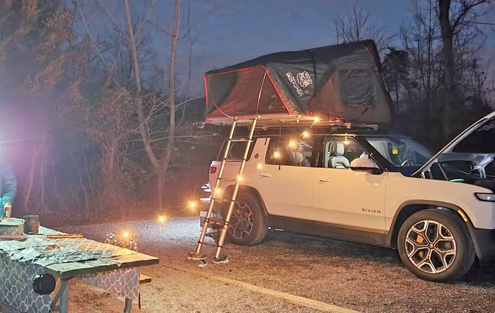 2,333 mi Winter Trip from New York to Georgia in R1S with an iKamper