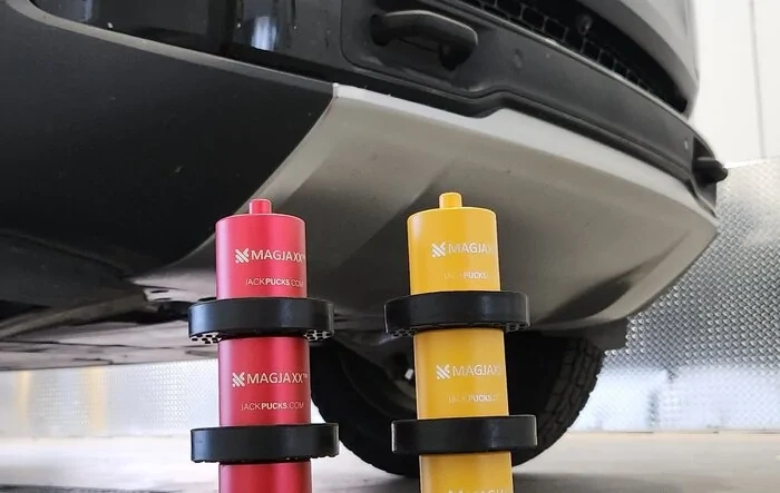 GIVEAWAY STARTS NOW! Magnetic Jack Puck Kit, XL Magnetic Jack Puck - Deadline Wed. 10PM PDT