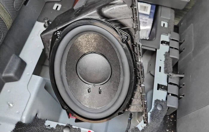 Aftermarket 6X9 subwoofer experiment in a 2023 R1T