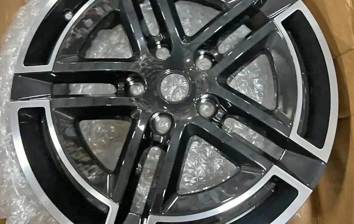 New Rivian 20” Wheel Style Design? -- for R2 or Refreshed R1?