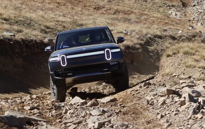 Article: Why The Rivian R1T Electric Truck is The King of Off-Road Pickups - A Ridiculously Detailed Look