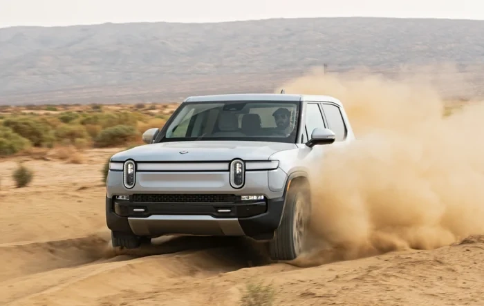 Motortrend tests R1T with 21" wheels -- "Quickest truck we've ever tested."