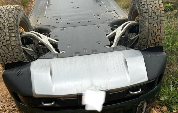 Best view yet of Underbody Shield (R1 rollover)