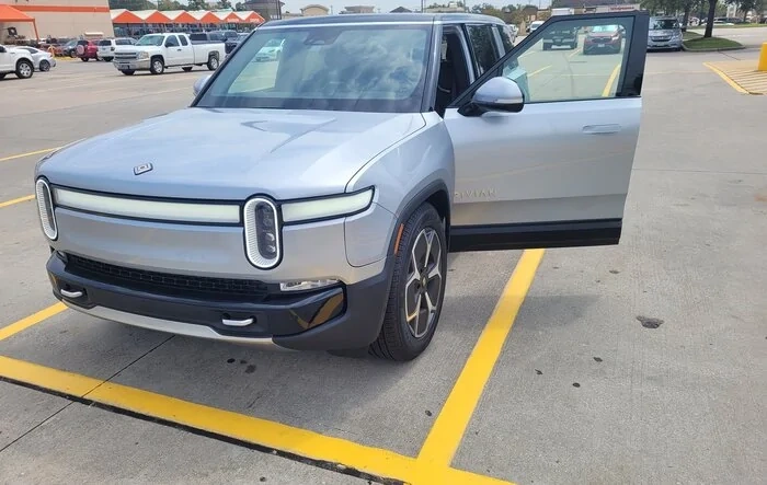 Houston TX to Vancouver BC, Canada by the numbers.  6-day trip, 2446 miles, 17 charging stops