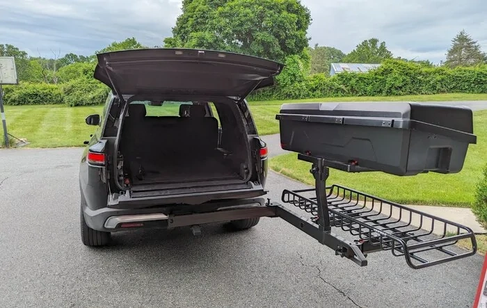 Yakima EXO System is the best swing away cargo hitch-based solution for my R1S