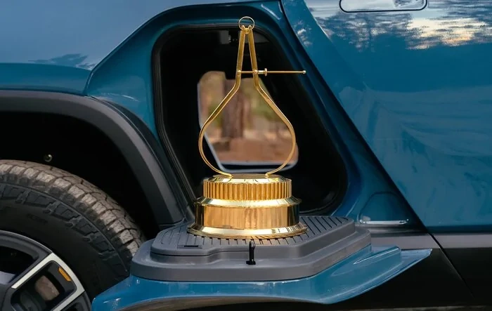 Rivian R1T is Motortrend Truck of the Year!
