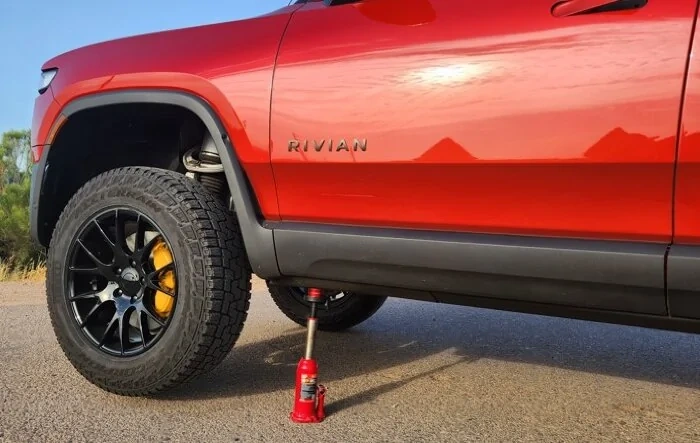Are You Ready for a Flat? Tire Repair, Jack, Puck, Air Compressor Recommendations