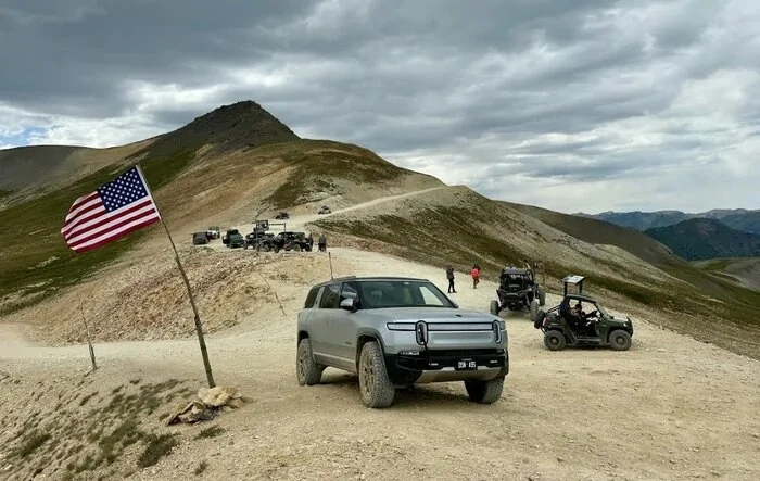 Off-roading the Alpine Loop, Colorado.  R1S 360 4K