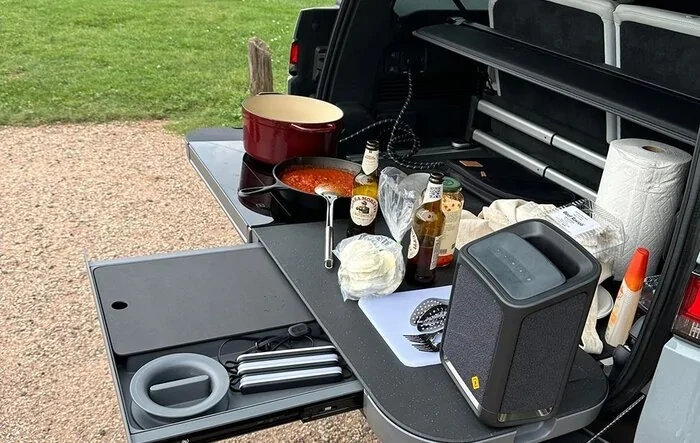 [Update: Travel Kitchen worked great in first use] Travel Kitchen installed, but not level front to back on R1S