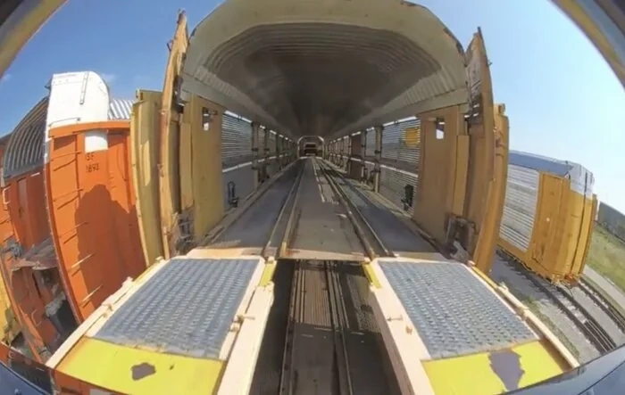 Gear Guard captured video of Gen2 R1S loading onto train for delivery