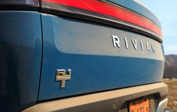 Rants and Raves after 2 months of Rivian R1T ownership [DISCLAIMER: Unauthorized feedback from non-owner]
