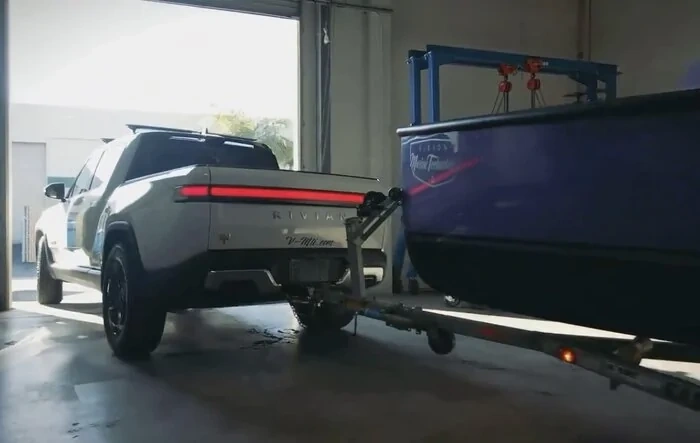 R1T Featured in Vision Marine Technologies Promo Video