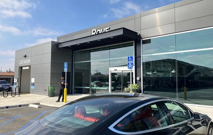 Tried out first ROVE charging station in Santa Ana, CA