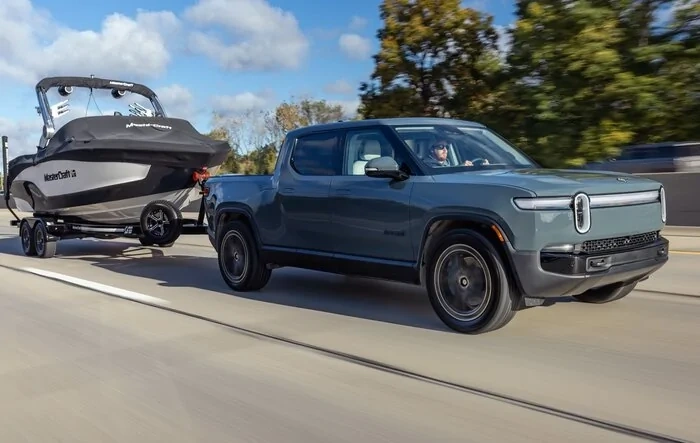 Motortrend reviews new 2025 R1T Quad Max. $111,700 est price -- "So, It’s Fast. But There’s Way More Here."