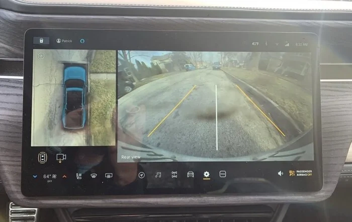 Latest OTA Updates Adds Surround View Camera