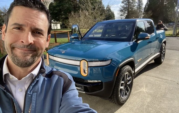 My Rivian Blue R1T is Delivered!!