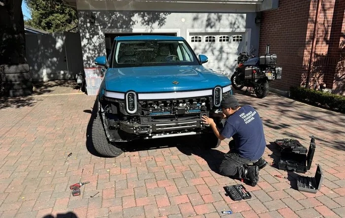Rivian R1T Quad Gen1 2023 Horn Repair - Mobile Service