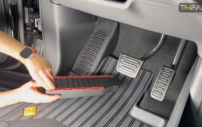 Dead Pedal Extender / Riser by TWRAPS