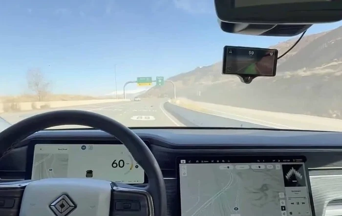 My day-two review of the Comma 3X Self Driving Camera for Gen1 R1- Promising, but not ready for laymen.
