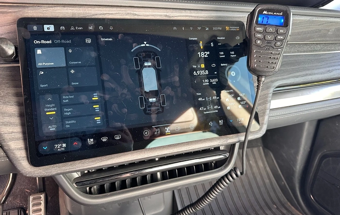 GMRS install: hidden / hardwired Midland MXT275 GMRS walkie talkie + external antenna