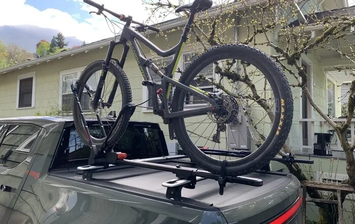 Found good bike mount option for Rivian R1T using Yakima Frontloader