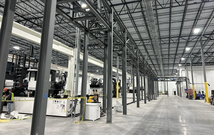 R2 Factory Photo - Injection Molding Shop