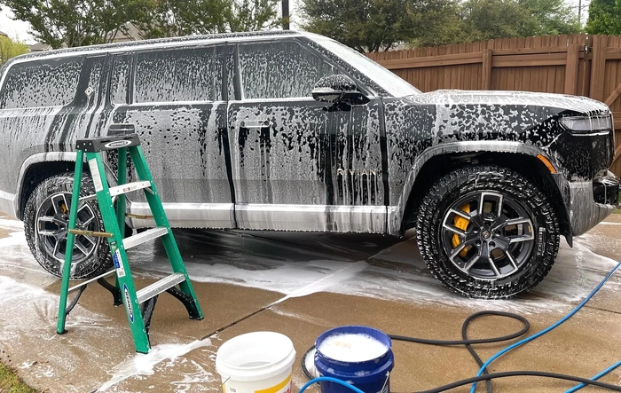 Do you Hand Wash or Auto Car Wash?