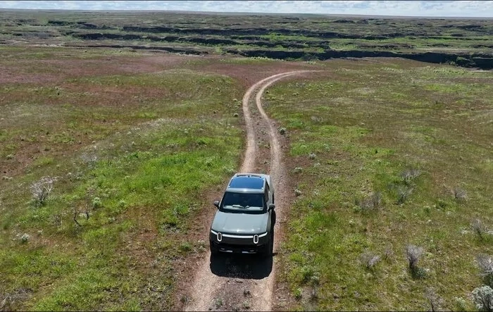 OUR RIVIAN'S FIRST ADVENTURE! E. Washington State Channeled Scablands