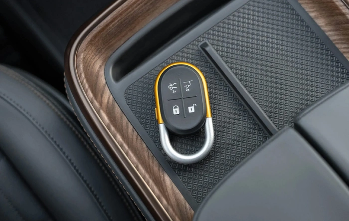 So, you're thinking about buying an electric truck (R1T)? A new owner's perspective.