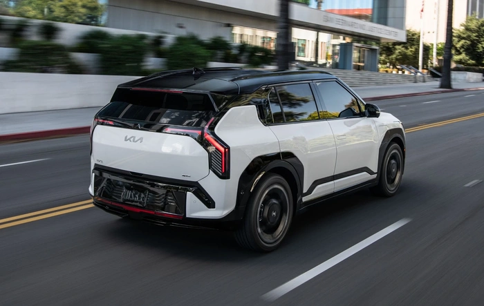 Rival: 2027 Kia EV3 EPA Range – Up to 321 Miles Range