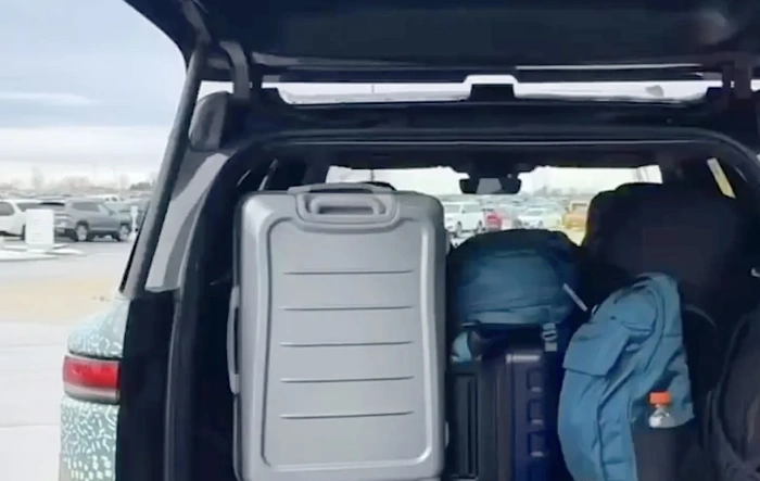 Video: R2 power liftgate closing on luggage filled cargo area (for Route 66 road trip)