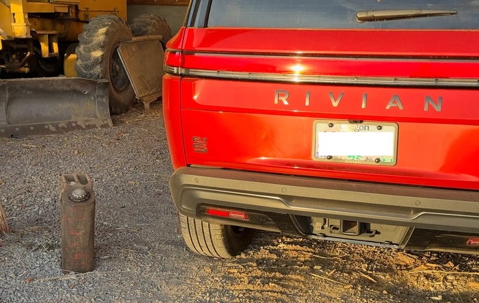 I bricked my R1S in the Oregon Outback - Learn from my mistake!