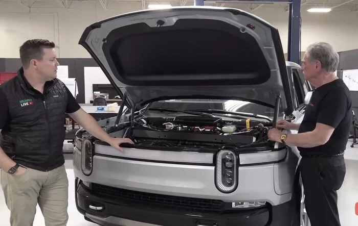 Munro Live: R1T Frunk Teardown