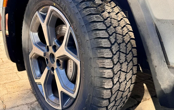 Yokohama Geolandar A/T4 275/55R21 on 21" Aero Wheels — First Impressions Review