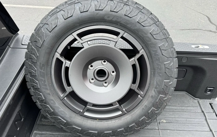 R1T 12v Bed Power, Some Wheels Going on Sale Soonish and... R2 Projects!