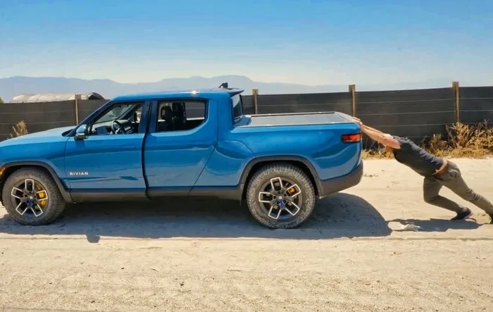 Rivian Range Test Until It Dies / Runs Out of Battery (by Ben Sullins)